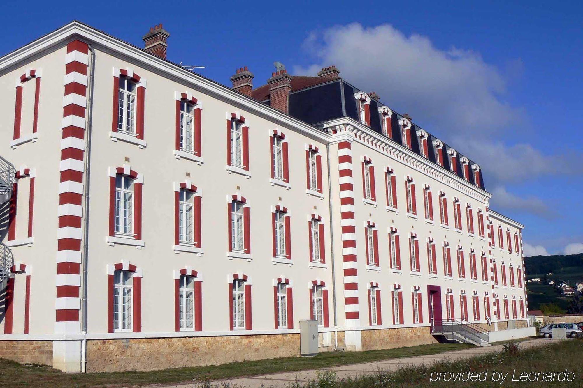 Comfort Suites & Vacanceole Les Demeures Champenoises Épernay Exterior foto